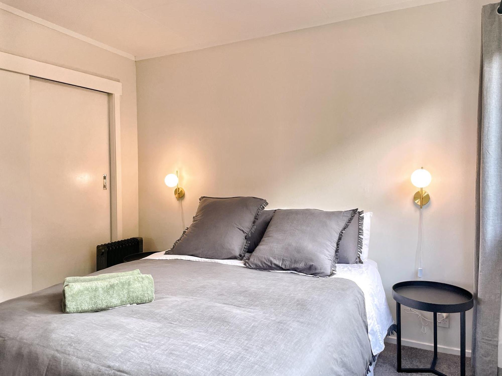 Villa Cozy N Comfortable,5 Mins To Airport Wellington Exterior foto